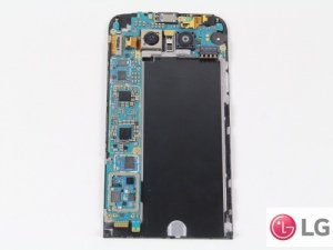 Замена аккумулятора на телефоне LG G4